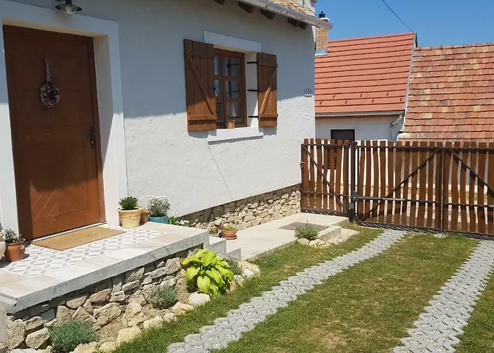 Koloska House バラトンフレド