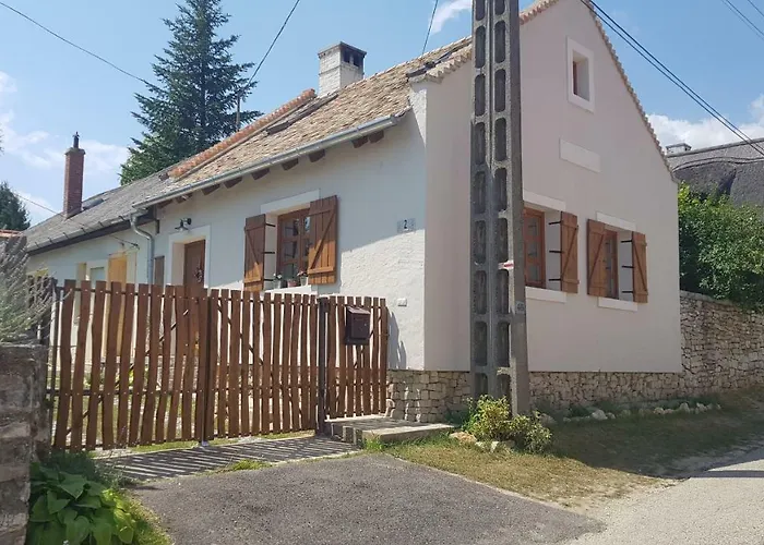 Koloska House バラトンフレド